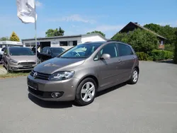 Kaschmirbraun metallic Gebraucht 2010 VW Golf Plus Cross Team Van / Kleinbus | 7.690 € (Etwas zu teuer)
