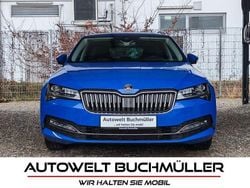 Blau Gebraucht 2022 Skoda Superb Limousine | 23.980 € (Guter Preis)