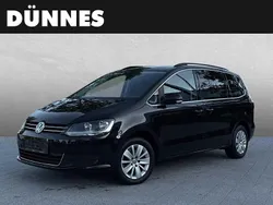 Schwarz (deep black perleffekt) Gebraucht 2018 VW Sharan Comfortline Van / Kleinbus | 24.990 € (Fairer Preis)