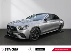 Silber Gebraucht 2023 Mercedes E220 AMG line Limousine | 42.970 € (Etwas zu teuer)