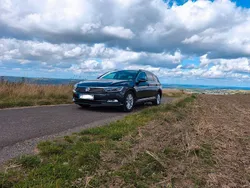 Grau Gebraucht 2019 VW Passat Kombi | 11.990 € (Superpreis)