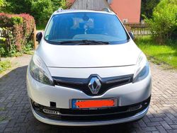 Weiß Gebraucht 2013 Renault Grand Scénic III Bose Edition Van / Kleinbus | 6.900 € (Fairer Preis)