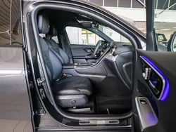 Grau / graphitgrau (metallic) Gebraucht 2024 Mercedes GLC300 AMG SUV | 61.892 € (Superpreis)