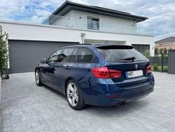 Blau Gebraucht 2016 BMW 320 Sport Line Kombi | 12.500 € (Teuer)