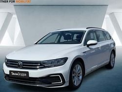 Weiß Gebraucht 2021 VW Passat GTE Kombi | 21.585 € (Guter Preis)