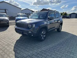 Grau Gebraucht 2022 Jeep Renegade Trailhawk SUV | 21.989 € (Fairer Preis)