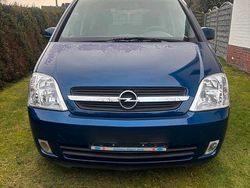 Blau Gebraucht 2006 Opel Meriva Van / Kleinbus | 1.700 € (Guter Preis)