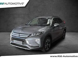 Grau Gebraucht 2020 Mitsubishi Eclipse Cross Spirit SUV | 21.990 € (Teuer)