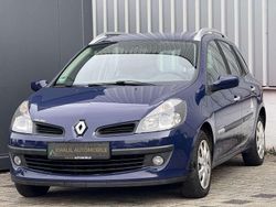 Blue roy Gebraucht 2009 Renault Clio GrandTour Rip Curl Kombi | 3.480 € (Fairer Preis)