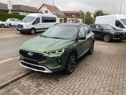Grün Gebraucht 2024 Ford Kuga Active X SUV | 44.990 € (Etwas zu teuer)