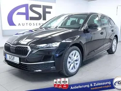 Schwarzmagic perleffekt Neu 2025 Skoda Octavia Selection Kombi | 31.970 € (Guter Preis)