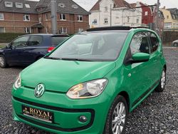 Grün Gebraucht 2015 VW up! CLUB Kleinwagen | 5.600 € (Fairer Preis)