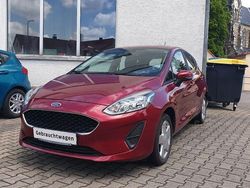 Rot Gebraucht 2018 Ford Fiesta Trend Kleinwagen | 8.950 € (Fairer Preis)