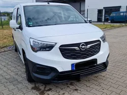 Weiß Gebraucht 2019 Opel Combo Van / Kleinbus | 11.100 € (Superpreis)