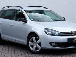 Silber Gebraucht 2012 VW Golf VI Style Kombi | 7.990 € (Etwas zu teuer)