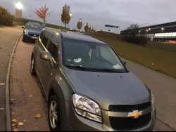Silber Gebraucht 2011 Chevrolet Orlando SUV | 4.100 € (Etwas zu teuer)