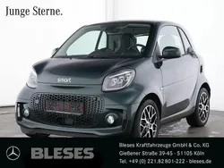 Grün Gebraucht 2023 Smart ForTwo Electric Drive Prime Exclusive Coupé | 17.950 € (Etwas zu teuer)