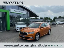 Orange Neu 2025 Skoda Fabia Selection Limousine | 19.290 € (Fairer Preis)