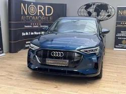 Galaxisblau metallic (metallic) Gebraucht 2022 Audi e-tron S-Line SUV | 34.989 € (Superpreis)