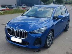 Blau Gebraucht 2022 BMW 225 Active Tourer Sport Line Van / Kleinbus | 34.999 € (Etwas zu teuer)