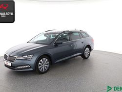 Quarzgrau Gebraucht 2021 Skoda Superb Kombi | 22.879 € (Guter Preis)
