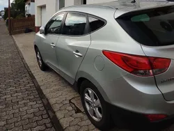 Silber Gebraucht 2010 Hyundai ix35 Style SUV | 7.500 € (Fairer Preis)
