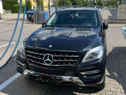Schwarz Gebraucht 2014 Mercedes ML350 SUV | 16.300 € (Superpreis)