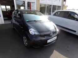 Schwarz Gebraucht 2009 Toyota Aygo Basis Kleinwagen | 3.685 € (Fairer Preis)