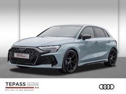 Blau Neu 2025 Audi RS3 Sportback Sport Kleinwagen | 74.880 € (Etwas zu teuer)