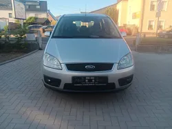 Silber Gebraucht 2004 Ford C-MAX Ghia Van / Kleinbus | 1.699 € (Fairer Preis)