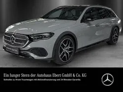 Grau Gebraucht 2024 Mercedes E300 Limousine | 83.440 €