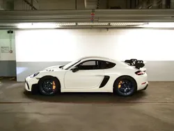 Weiß Gebraucht 2023 Porsche 718 Cayman GT4 Coupé | 172.999 € (Guter Preis)