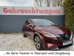 Rot Gebraucht 2022 Nissan Qashqai N-Connecta SUV | 23.740 € (Fairer Preis)