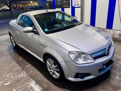 Silber Gebraucht 2006 Opel Tigra Sport Cabrio | 2.350 € (Fairer Preis)