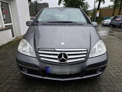 Grau Gebraucht 2010 Mercedes A160 Limousine | 3.750 € (Guter Preis)