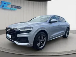 Silber Gebraucht 2020 Audi Q8 Sport SUV | 55.890 € (Superpreis)