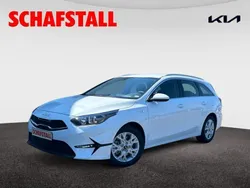 Weiss ((wd) casa white s) Neu 2025 Kia Ceed Sportswagon Comfort Kombi | 25.789 € (Superpreis)