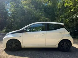 Gebraucht 2015 Toyota Aygo X-play Kleinwagen | 5.499 € (Guter Preis)