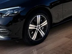 Gebraucht 2024 Mercedes C300e | 40.830 € (Superpreis)