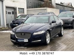 Blau Gebraucht 2017 Jaguar XF Portfolio Limousine | 13.999 € (Fairer Preis)