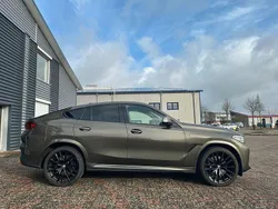 Grün Gebraucht 2019 BMW X6 M50 Performance SUV | 59.800 €