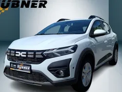 Weiß Gebraucht 2024 Dacia Sandero Expression Kleinwagen | 17.900 € (Guter Preis)