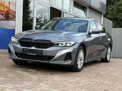 Skyscraper grau Gebraucht 2024 BMW 318 Limousine | 30.550 € (Fairer Preis)