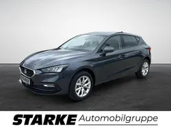 Grau Neu 2025 Seat Leon Limousine | 39.790 €