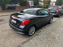 Schwarz Gebraucht 2008 Peugeot 207 CC Roland Garros Cabrio | 2.999 € (Fairer Preis)