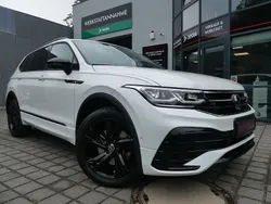 Weiß Gebraucht 2023 VW Tiguan Allspace R-line SUV | 40.800 € (Fairer Preis)