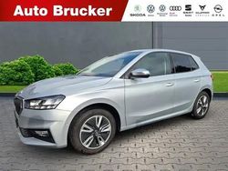 Silber Gebraucht 2022 Skoda Fabia Ambition Kleinwagen | 13.850 €