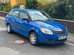 Blau Gebraucht 2009 Skoda Fabia Cool Edition Kombi | 2.800 € (Fairer Preis)