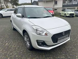 Pure white metallic Gebraucht 2020 Suzuki Swift Comfort Limousine | 14.800 € (Fairer Preis)