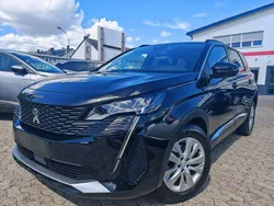 Schwarz Gebraucht 2022 Peugeot 5008 Style Van / Kleinbus | 19.040 € (Guter Preis)